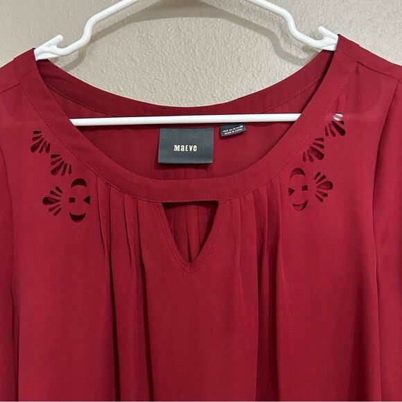 Anthropologie Maeve burgundy red laser cut out blouse women’s size small 6 - Picture 3 of 11